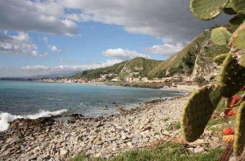 Anna Holiday Home Giardini-Naxos Zewnętrze zdjęcie